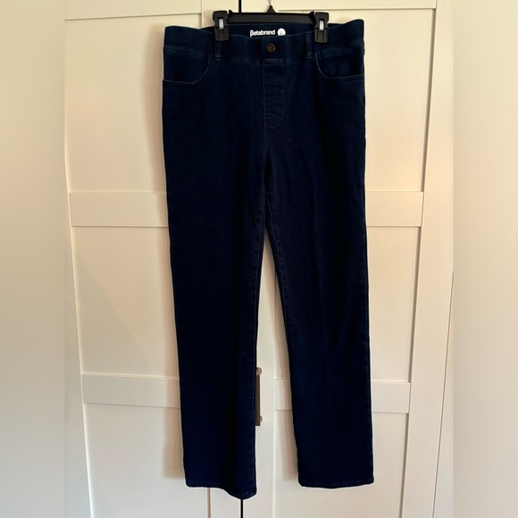 Betabrand Straight Leg Pull On Jeans Womens Large Stretch Dark Wash Travel - Picture 2 of 5